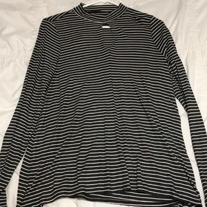 key hole american eagle soft & sexy shirt